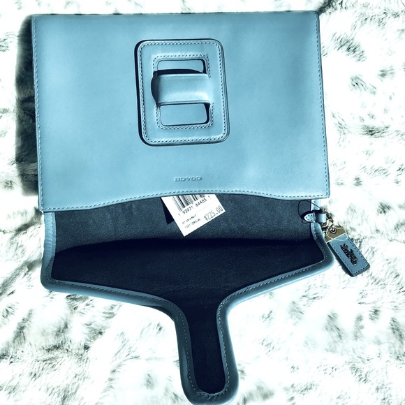 COACH Courier Wristlet NWT - Picture 4 of 5